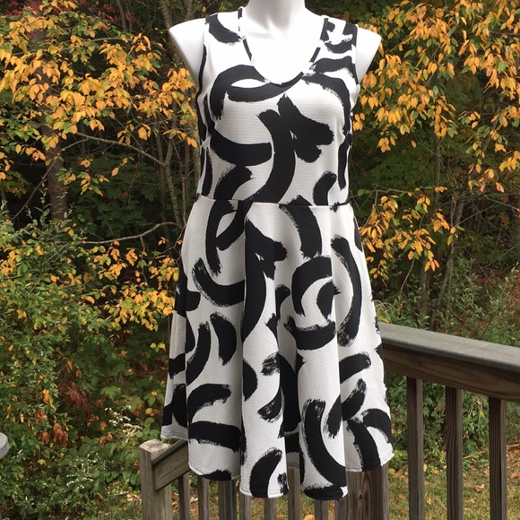 simply be dresses size 16